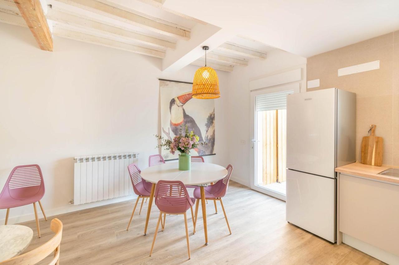 Fustinana Casa Bardena Negra, Comodo Alojamiento Para Visitar Las Bardenas Y Sendaviva מראה חיצוני תמונה